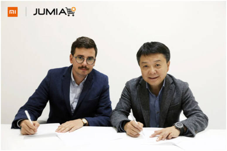 Romain Christodoulou (left), Senior Vice President, Jumia Group&Wang Xiang, Senior Vice President, Xiaomi Corporation