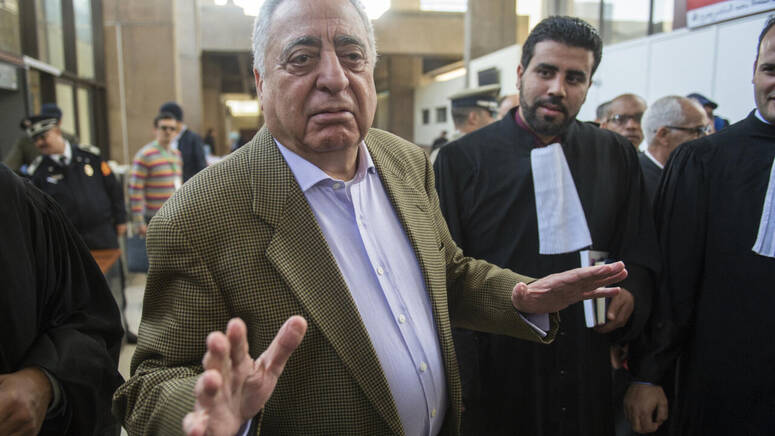 الوزير المغربي السابق محمد زيان يصل إلى المحكمة في الدار البيضاء، 5 نيسان/أبريل 2018