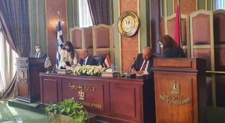 مصر واليونان توقعان اتفاقا لترسيم الحدود البحرية/Social Media