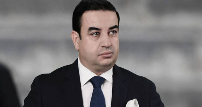 جرى إيداع المترشح زمال بالسجن وإحالته إلى القضاء بتهم تتعلق، أساسا، بـ تدليس وثائق والتلاعب بمعطيات إلكترونية وفق الفصل 878 من قانون حماية المعطيات