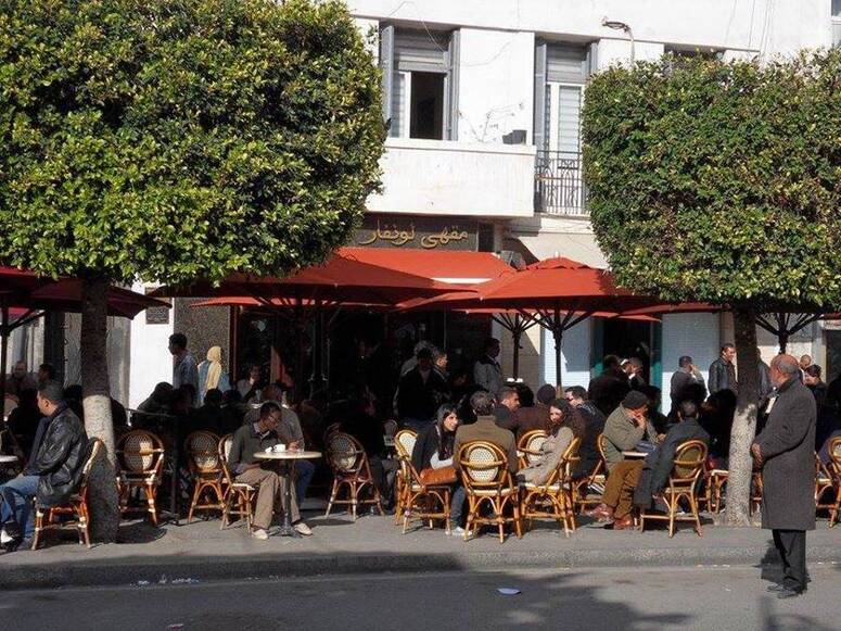 @Café-lunivers-tunis/facebook