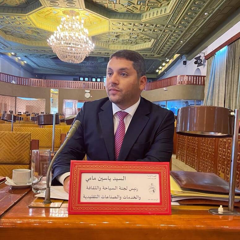 كان مكتب البرلمان نظر يوم الجمعة في مقترح قانون أساسي يتعلّق بتنقيح بعض أحكام القانون الأساسي عدد 16 المؤرخ في 26 ماي 2014 المتعلّق بالانتخابات والاستفتاء، قدمه 34 نائبا مع طلب استعجال النظر فيه وقرر
