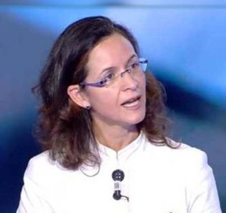 الاستاذة في الأمراض الجرثومية بكلية الطب بتونس ريم عبد الملك