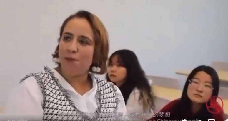هند خالقي، أستاذة اللغة الفرنسية بجامعة شنغهاي للدراسات الدولية