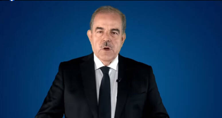 كان الرئيس الأول للمحكمة الإدارية ، وجّه أول أمس الجمعة ، مراسلة إلى رئيس الهيئة العليا المستقلة للانتخابات ، ذكر فيها أن الهيئة ملزمة قانونا بتنفيذ قرار الجلسة العامة القضائية للمحكمة ، المتعلق بإدر
