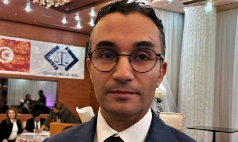 كان رئيس نقابة القضاة التونسيين ايمن شطيبة قد التقى وزيرة العدل يوم 26 جويلية الماضي وتباحث معها عدد من المواضيع التي تهم القضاة وظروف العمل اليومي بالمحاكم واستحقاقاتهم المهنية في الفترة القادمة.