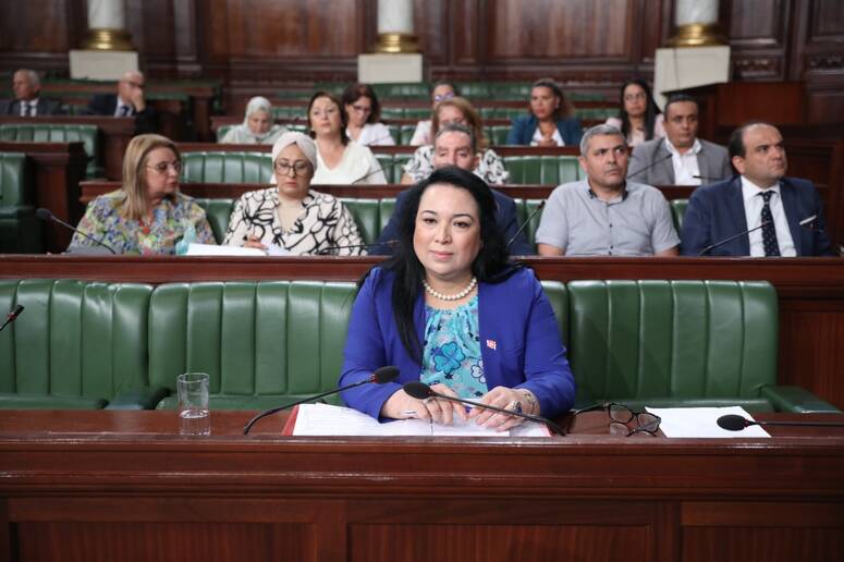 وزيرة الأسرة والمرأة والطفولة وكبار السن آمال بلحاج موسى