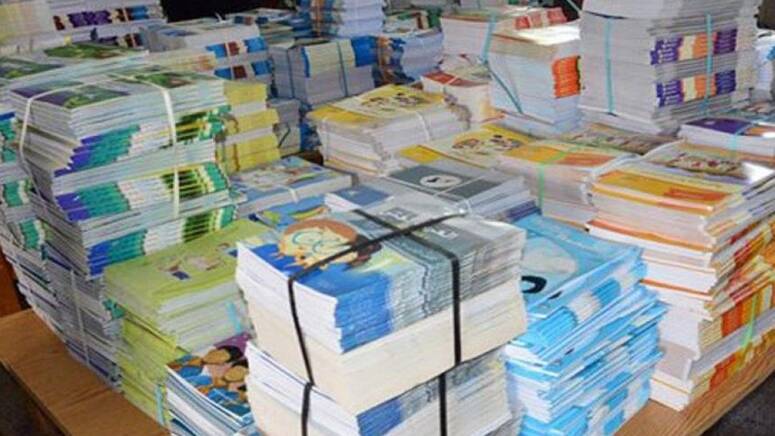 تم تجهير 201 عنوانا من مجموع 206 عنوانا، في حين تم تسليم97%. من النسخ أي 13.7 مليون نسخة وذلك في بلاغ نشرته وزارة التربية اثر زيارة قام بها الوزير، نورالدين النوري، أمس الخميس إلى مقر المركز للاطلاع