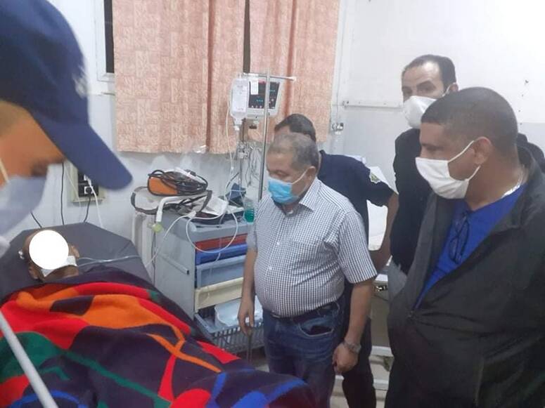 والي بنزرت محمد قويدر في زيارة للمصابين