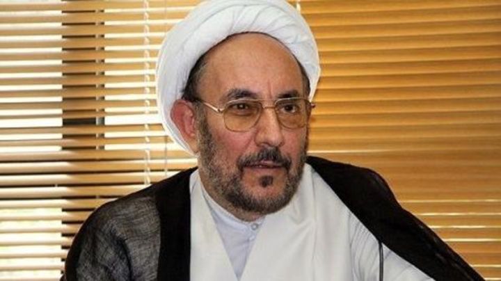 إيران: