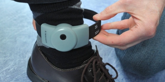 Le port du bracelet électronique à l'étude