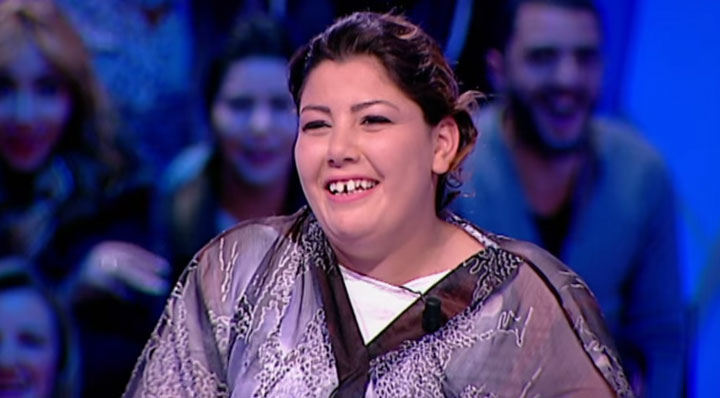 بعد اصابتها ب60 غرزة في وجهها ,برنامج عندي ماانقلك يتكفل بمصاريف عملية التجميل التي ستقوم بها أحلام