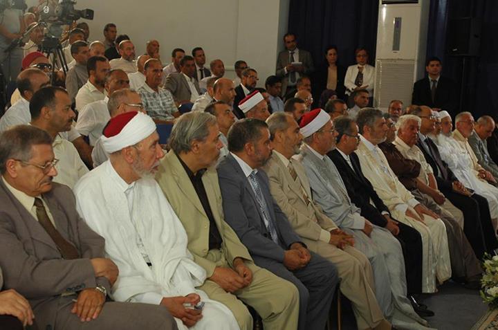 جمعة أمام الأيمّة والوعّاظ : الدولة راعية للدين ضامنة للحقوق والحريّات وماضية في تحييد المساجد ودور العبادة