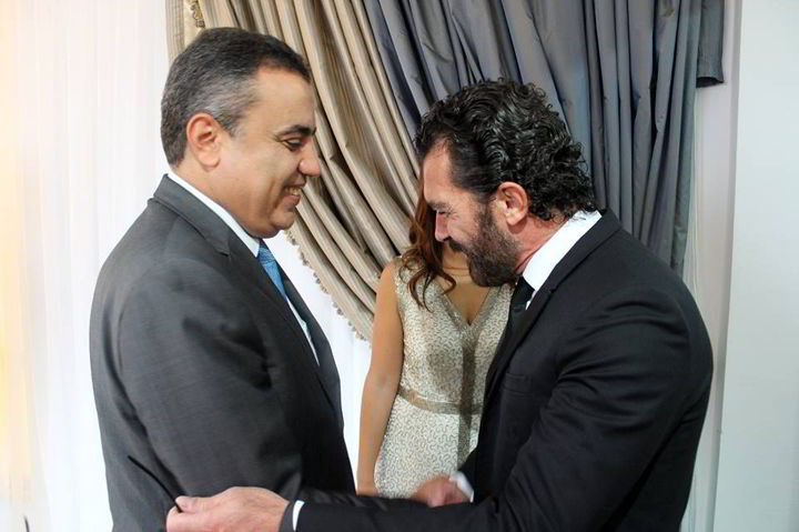 صورة اليوم: مهدي جمعة يستقبل المخرج والممثل الاسباني أنطونيو بوندراس