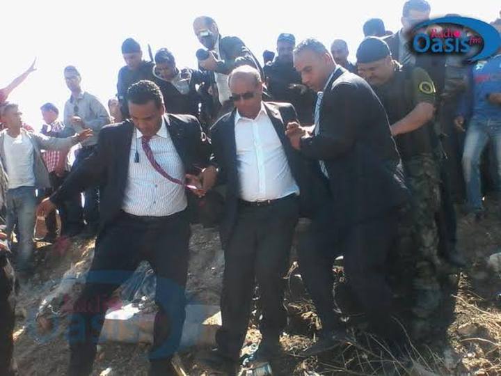 صورة اليوم: الرئيس المرزوقي يعاني من تدهور البنية التحتية بقابس