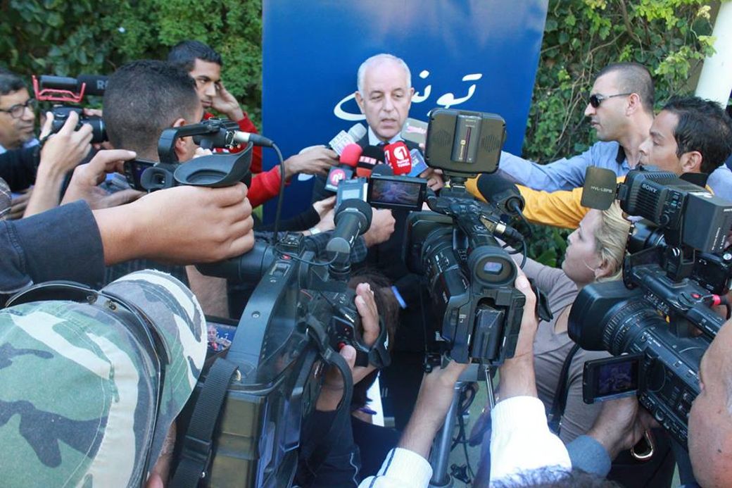 Mustapha Kamel Nabli à Gafsa: Le peuple a besoin d'un président garant de la continuité de l'Etat