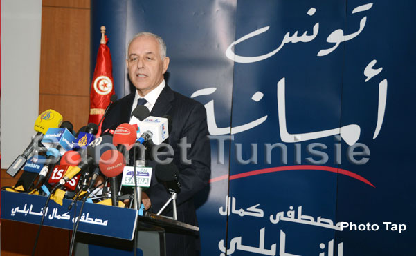 النابلي يعرض برنامج الانتخابي ويطالب بعض المترشحين للانسحاب من السباق الرئاسي