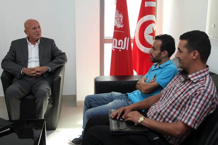 نجيب الشابي يبدا حملة الجمهوري الانتخابية بلقاء المعطلين عن العمل
