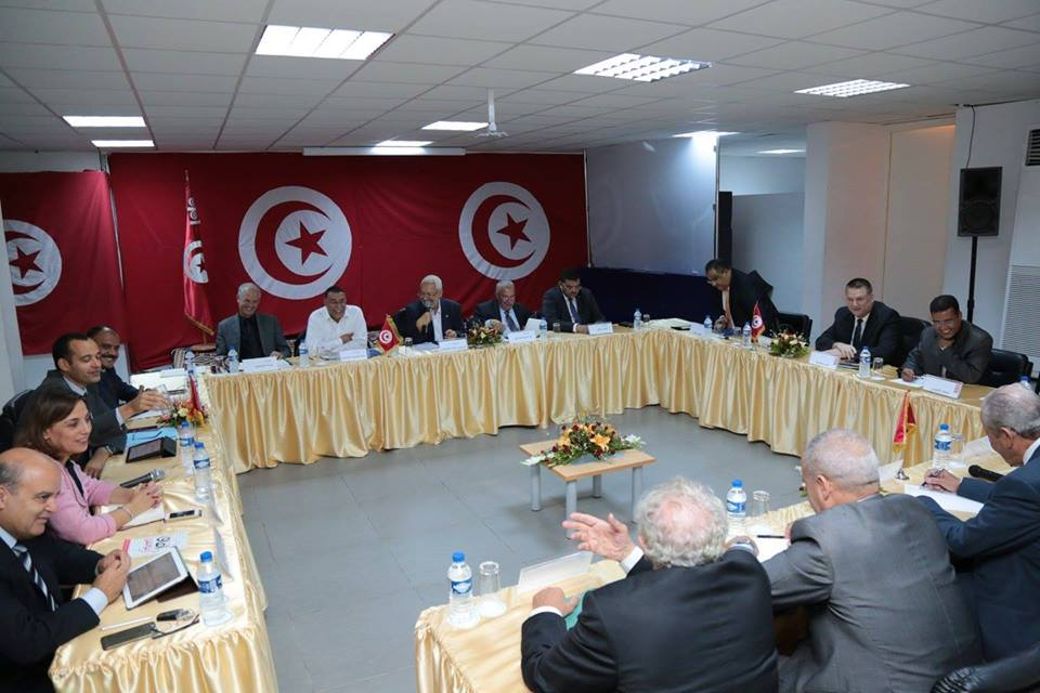 نور الدين البحيري يعلن رسميا تبني حركة النهضة لقانون المصالحة مع ادخال تغييرات على بعض جوانبه