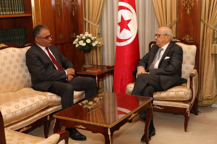 مشروع المصالحة الوطنية موضوع لقاء رئيس الجمهورية بمحسن مرزوق