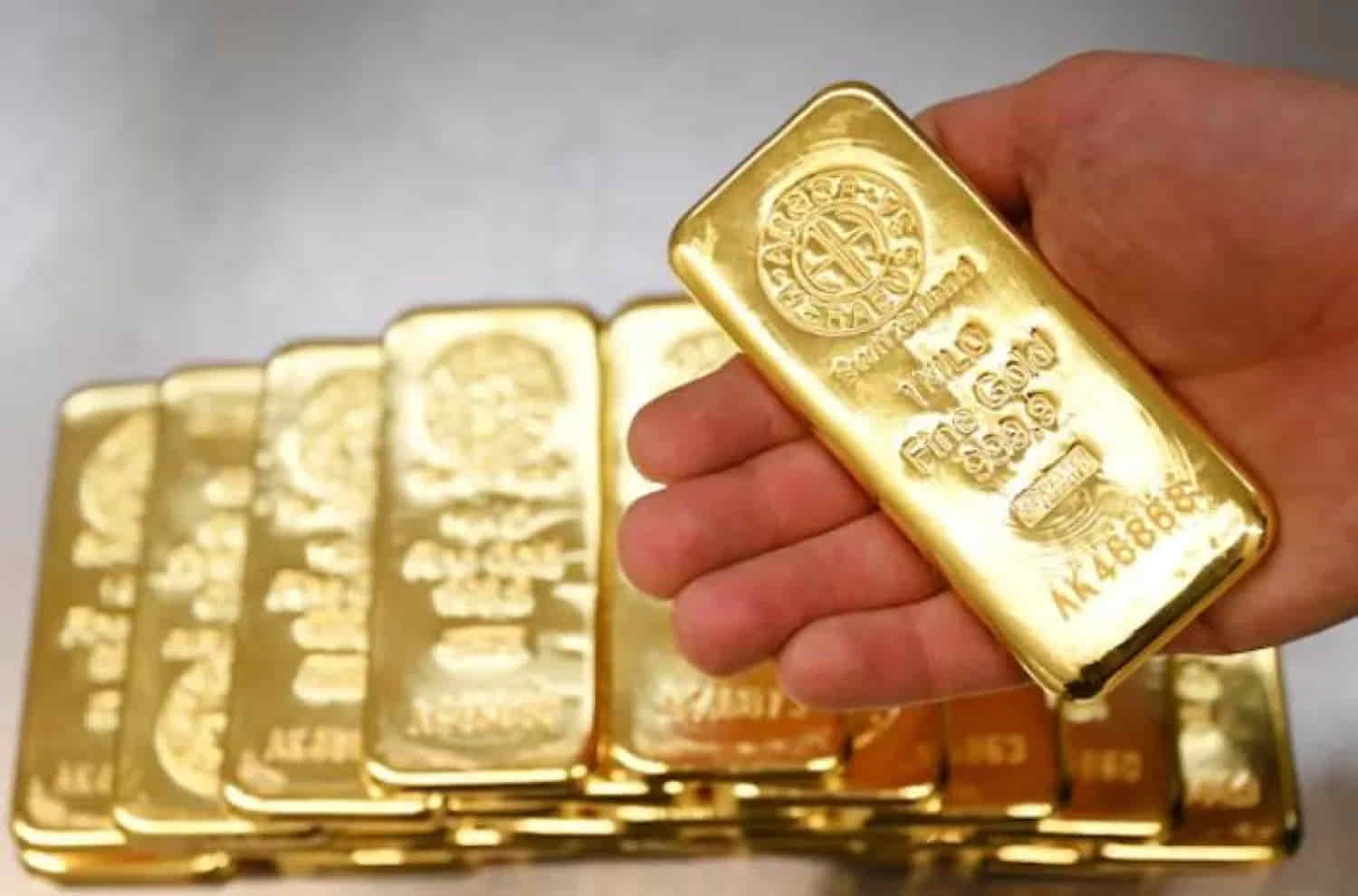 الذهب يسجل أعلى مستوى في أسبوعين