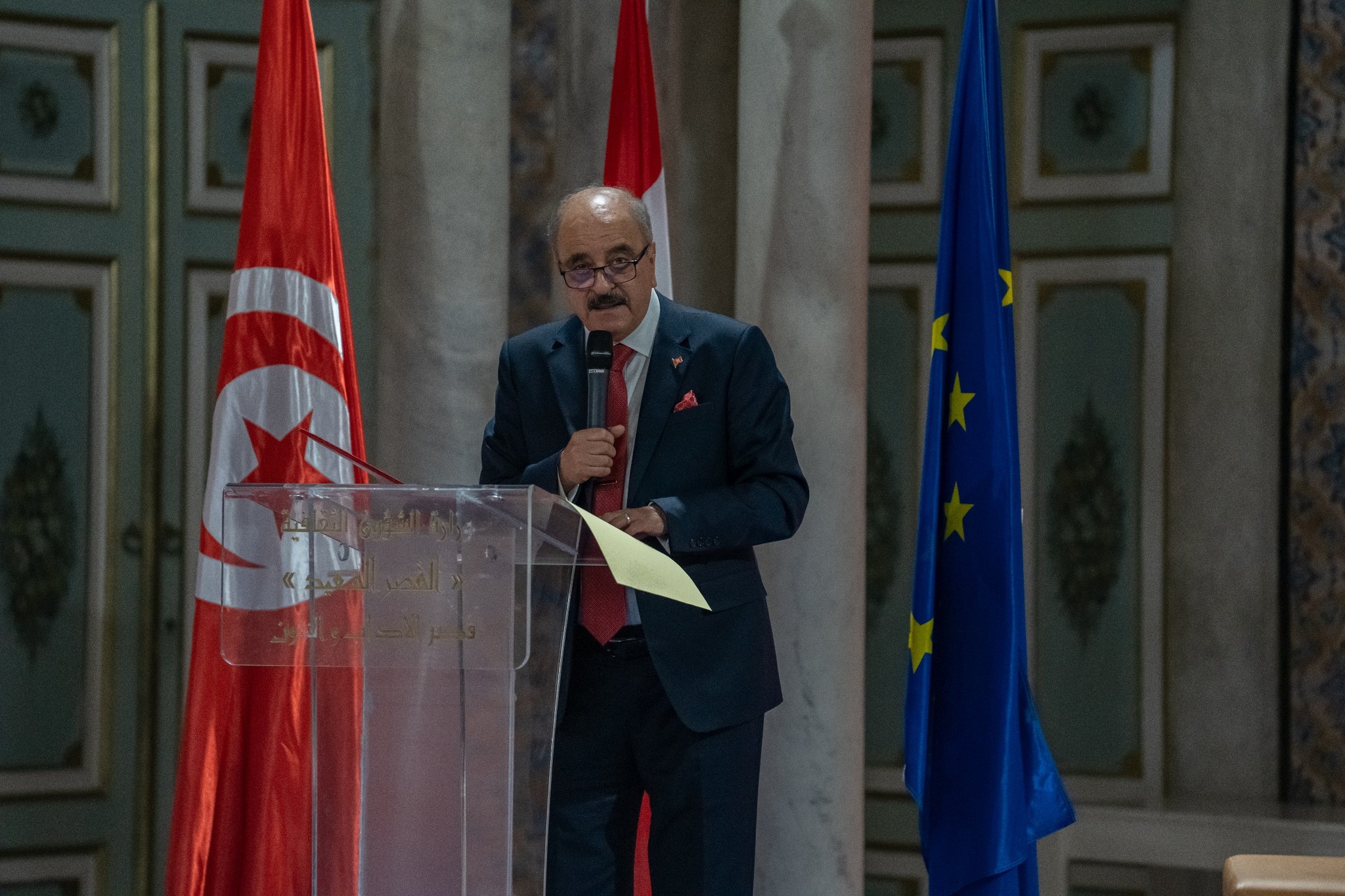 النفطي يشرف على احتفالية نظمتها سفارة النمسا بتونس بمناسبة نشر كتاب 300 سنة من العلاقات الدبلوماسية بين تونس والنمسا 