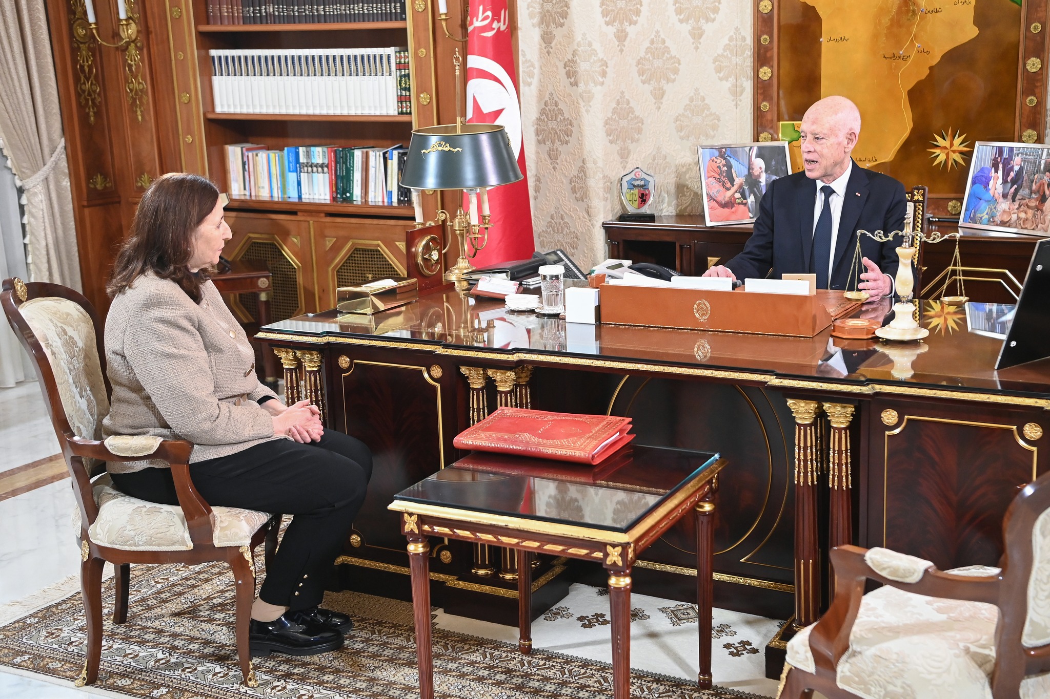 رئيس الجمهورية: الدولة لا تُدار بالتدوينات وافتعال الوثائق 