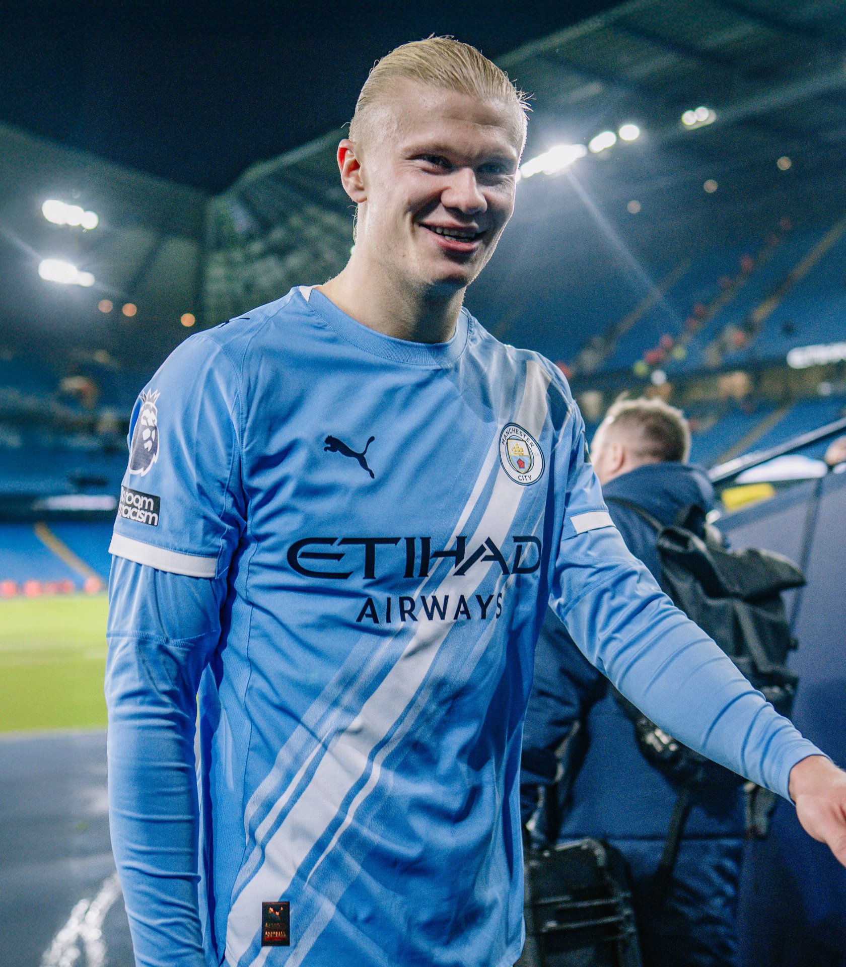 هالاند يقود مانشستر سيتي لقمة البطولة بثنائية في مرمى وست هام 