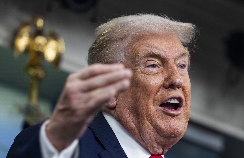 تونس – ترامب يحذر أوروبا: إجراءاتكم ضد واشنطن سترتد عليكم كرصاص طائش