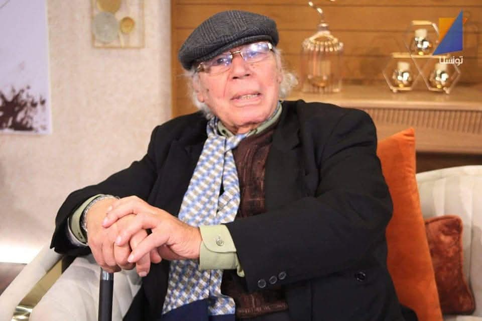 عملاق في زمن الشوائب ....!!.