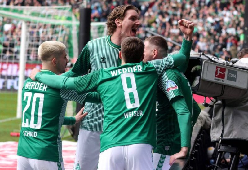 أعمال شغب تفسد قمة الشمال بالدوري الألماني بين بريمن وهامبورج