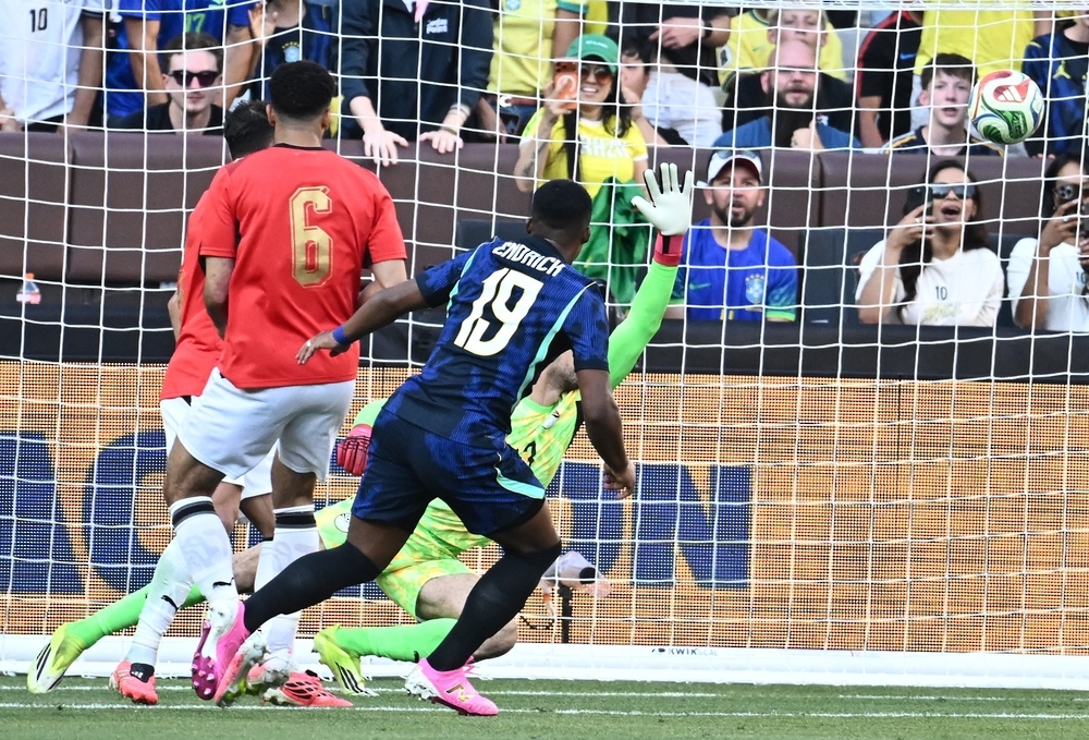 مونديال 2026 (تحضيرات) البرازيل تفوز وديا  على مصر 2-1