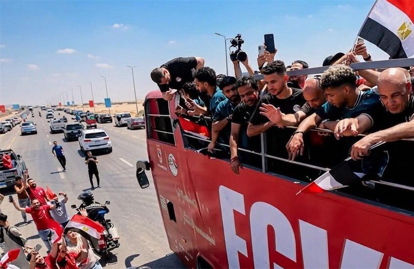 آلاف المصريين يحتفون بمنتخب بلادهم بعد أفضل مشاركة في تاريخ كأس العالم
