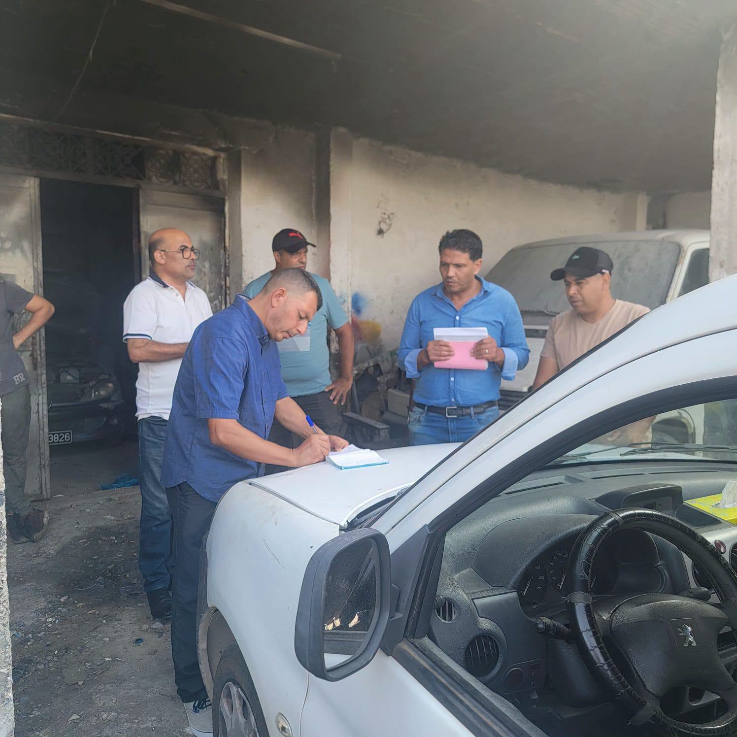 بلدية تونس: تحرير مخالفات صحية وعمليات حجز خلال حملة ميدانية لمجابهة الاستغلال المفرط للرصيف