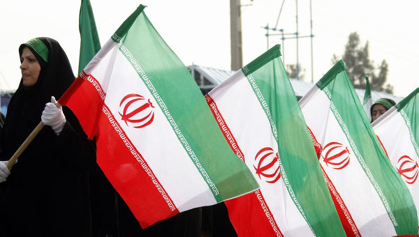 إيران: