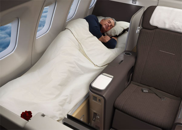 Plus de confort sur le Jumbo: Refonte compl�te de la cabine du Boeing 747