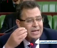النائبان نعمان الفهري ومحمد علي نصري يؤكدان تعرضهما للضرب من قبل وحدات التدخل