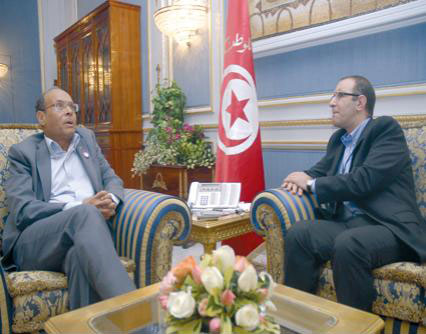 المرزوقي : إن الجزائر عندما تمرض تصاب تونس بالحمى ويحذر من خطورة التدخل العسكري في سوريا