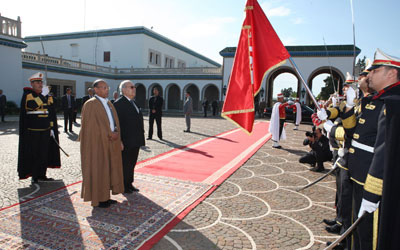 Moncef Marzouki prend ses nouvelles fonctions à la tête de la présidence de la République