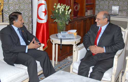 Qtel consolidera ses investissements en Tunisie (président de Qtel)