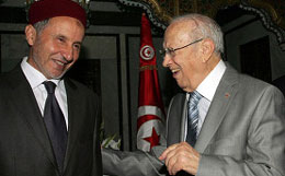 ماذا يمكن أن ننتظر من زيارة السبسي إلى ليبيا