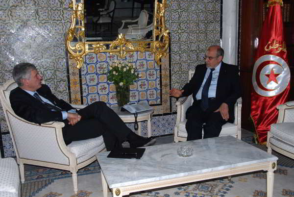 Tunisie-Italie Jebali examine avec l'ambassadeur italien le dossier de l'émigration clandestine
