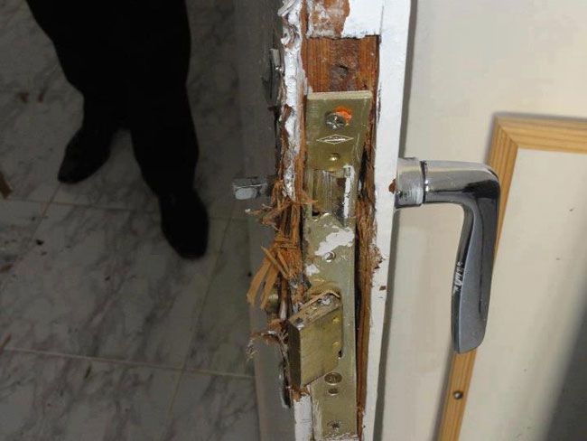 مقر جريدة الضمير يتعرض للإقتحام و السرقة في اليوم العالمى لحرية الصحافة