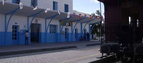 Poursuite du sit-in au port commercial et du train de transport des passagers à Gabès