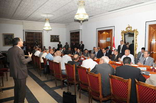 M.Jebali rencontre des constituants et des représentants de la société civile de la région du Kef