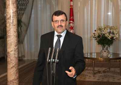 Le ministère de l'intérieur s'efforce de combler le vide sécuritaire constaté dans certaines délégations (Laarayedh)