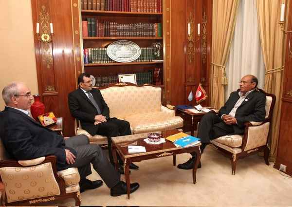 Le ministère de l'intérieur s'efforce de combler le vide sécuritaire constaté dans certaines délégations (Laarayedh)