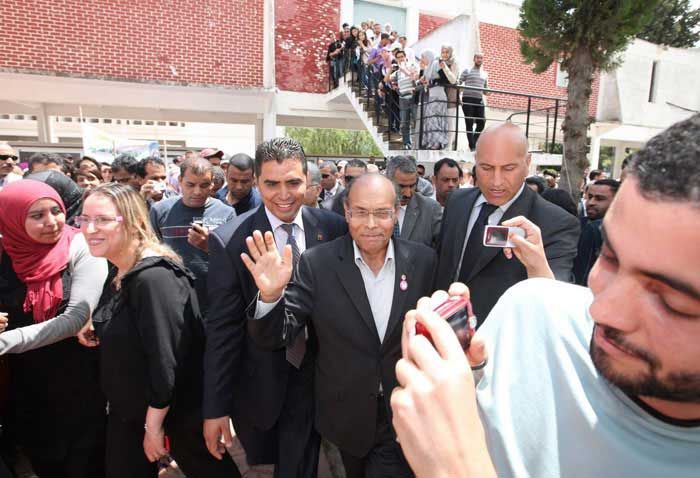 المرزوقي في المركب الجامعي بالمنار