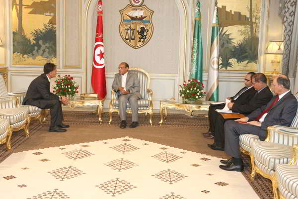 Marzouki évoque avec un diplomate jordanien à Tunis la coordination de la solidarité avec les réfugiés syriens
