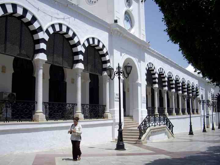 Parachèvement des mesures d'octroi de la garantie des USA à la Tunisie pour l'emprunt sur le marché financier